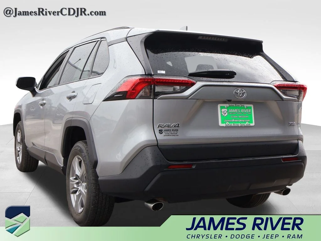 Used 2024 Silver Toyota XLE image 3