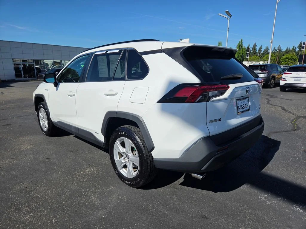 Used 2021 White Toyota LE image 4