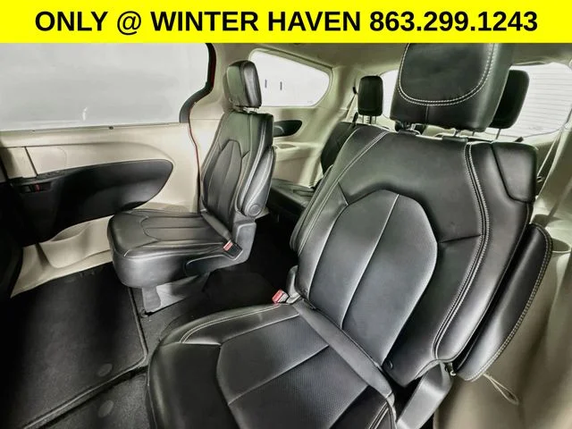 Used 2024 Red Chrysler Touring L image 22