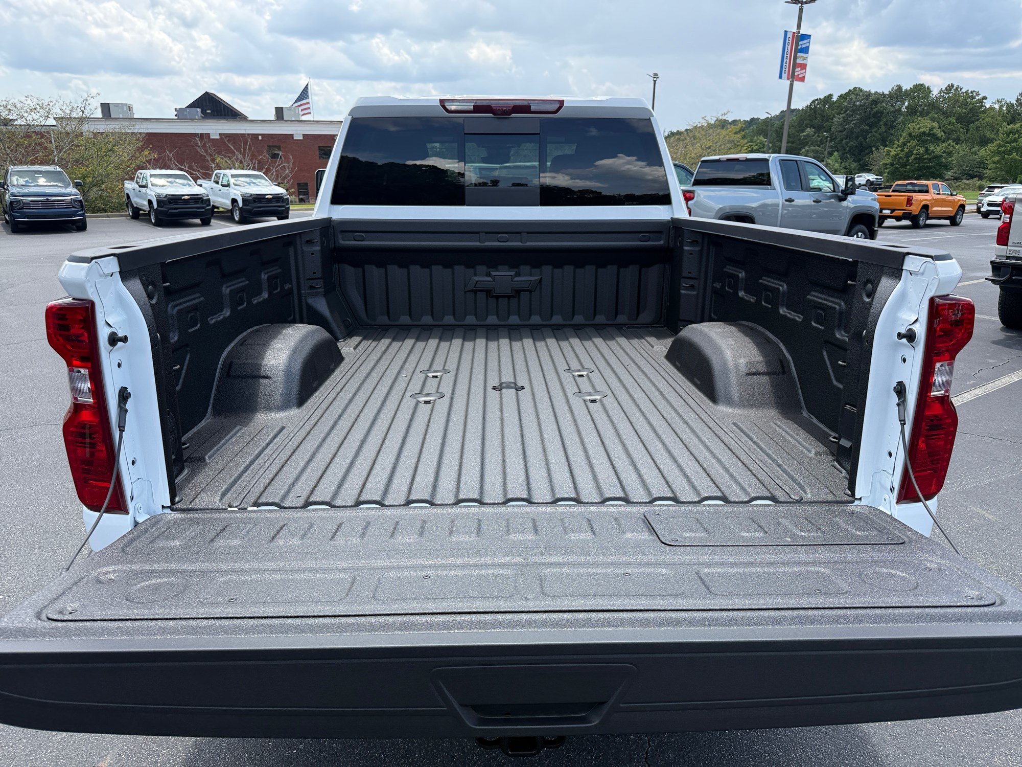 2026 Chevrolet Silverado 3500 HD LT - Photo 17