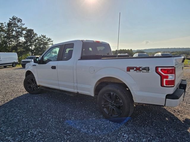 Used 2020 White Ford XL image 4