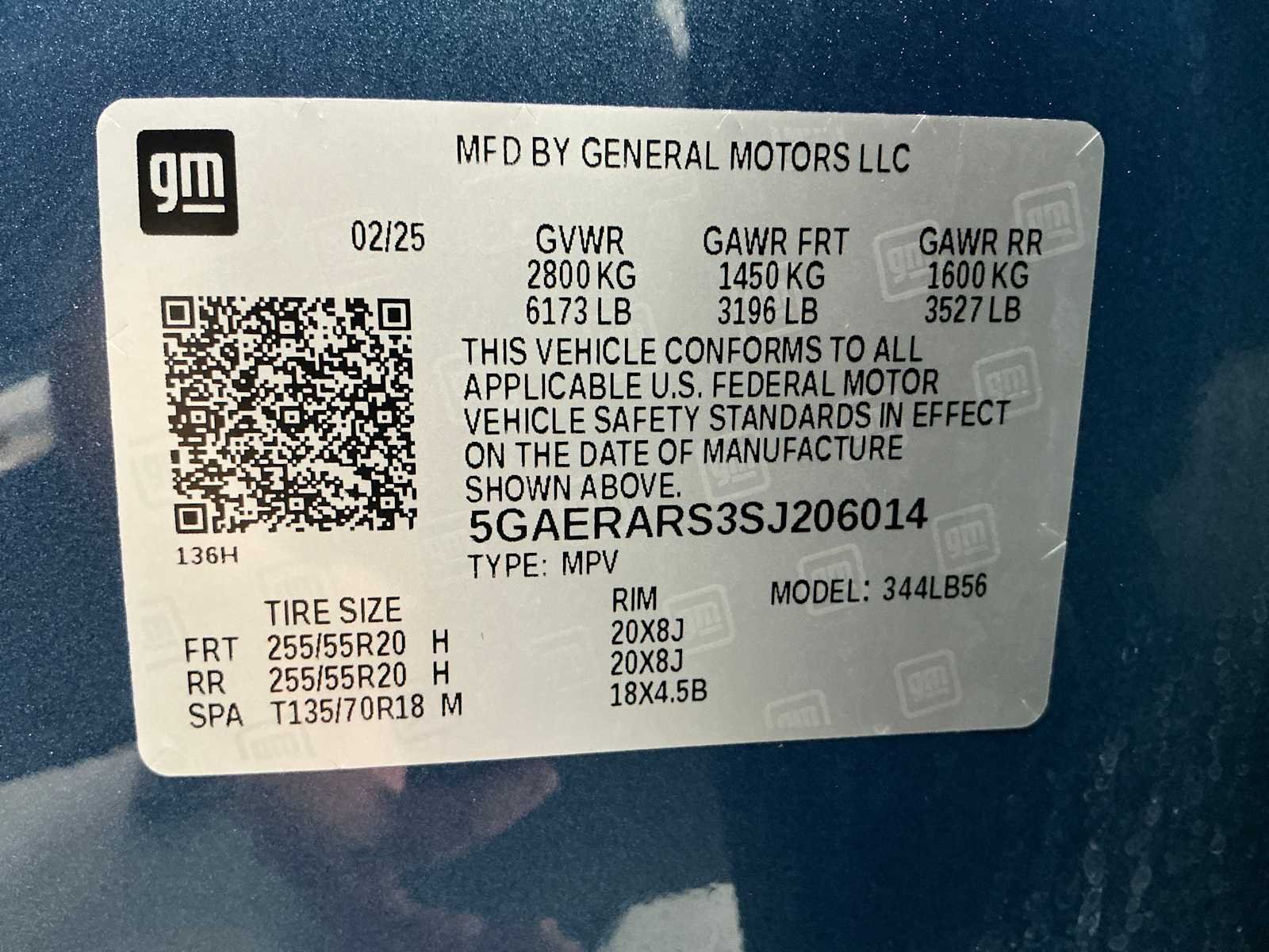 Used 2025 Ocean Blue Metallic Buick Preferred image 28