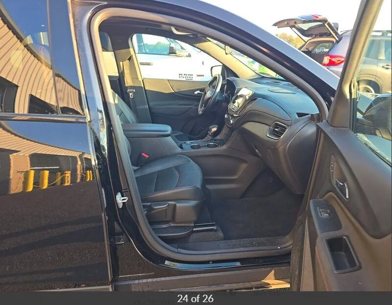 Used 2023 Mosaic Black Metallic Chevrolet RS image 17