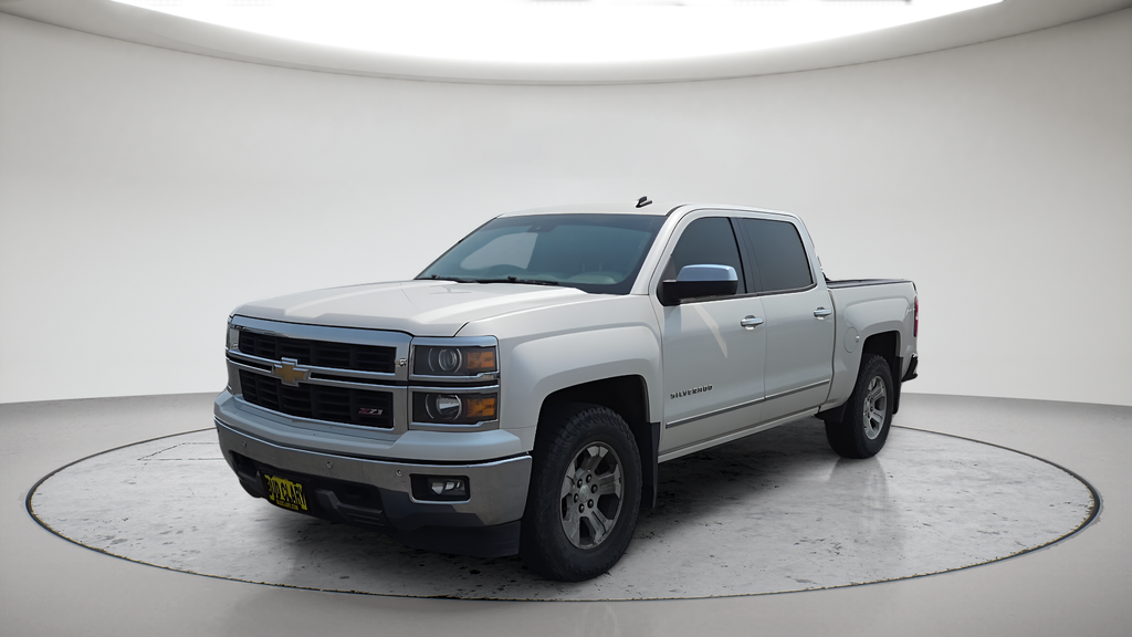 Used 2014 White Chevrolet LTZ image 18