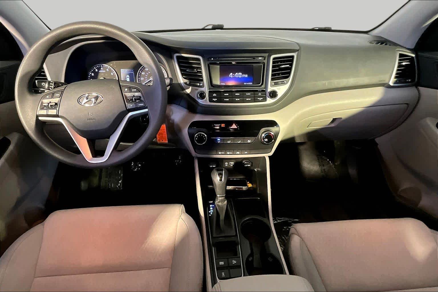 Used 2017 Coliseum Gray Hyundai SE image 15