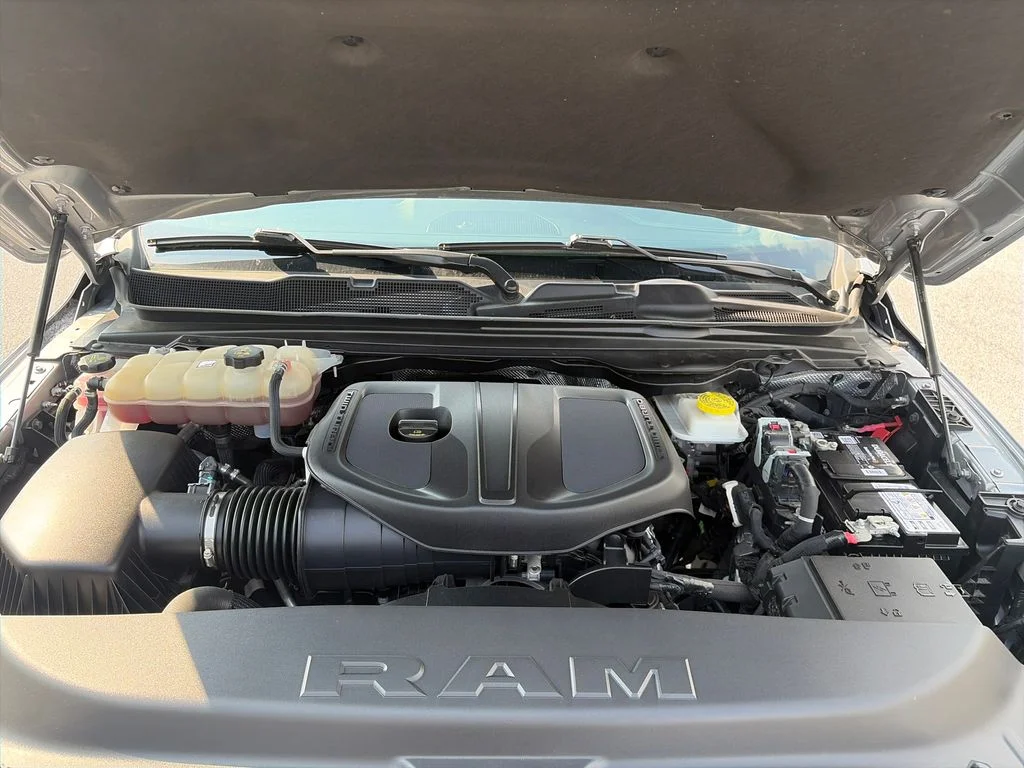 Used 2025 Silver Ram Laramie image 22