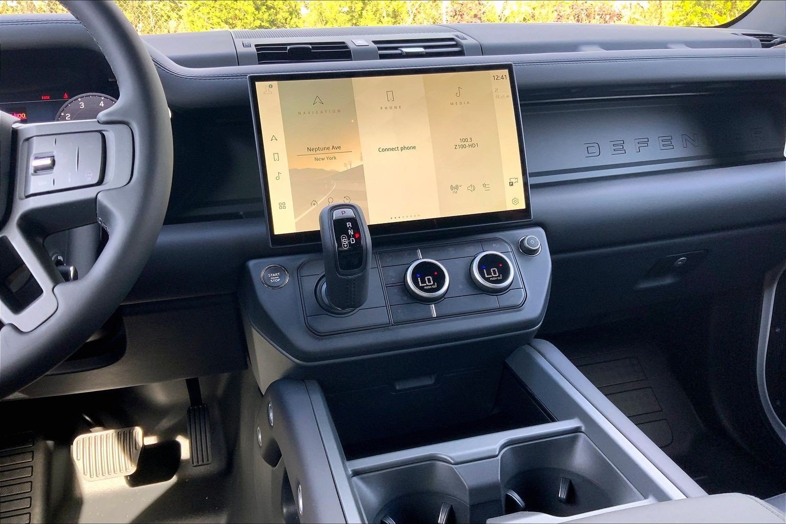 New 2026 Fuji White Land Rover X-Dynamic SE image 6