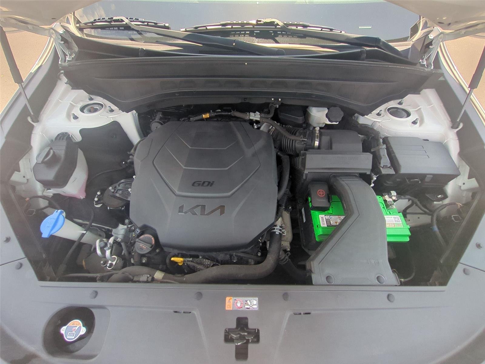 Used 2022 Glacial White Pearl Kia SX image 43