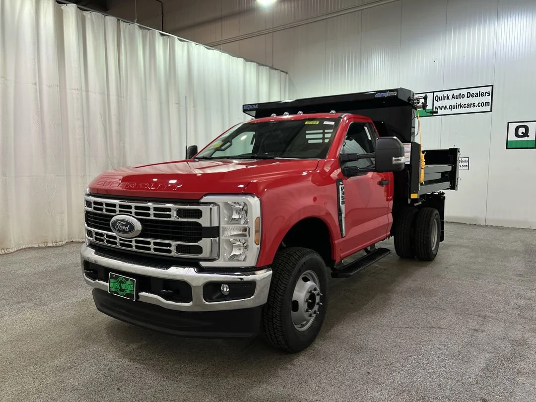 2026 Ford F-350 Super Duty Chassis Cab XL - Photo 4