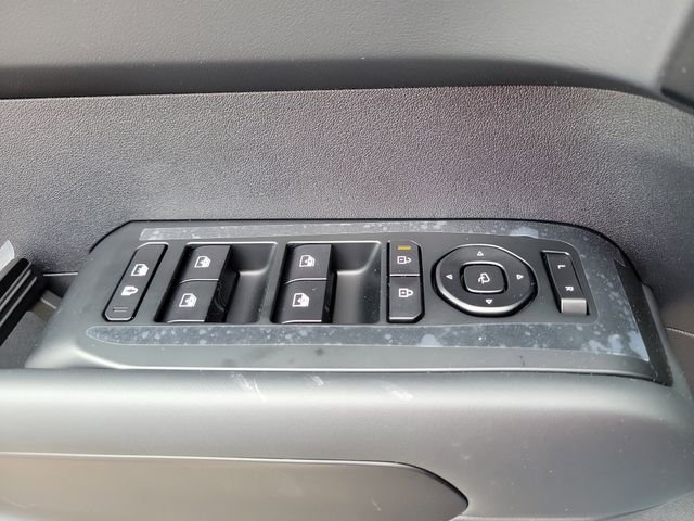 New 2027 Ebony Black Kia X-Line SX image 22