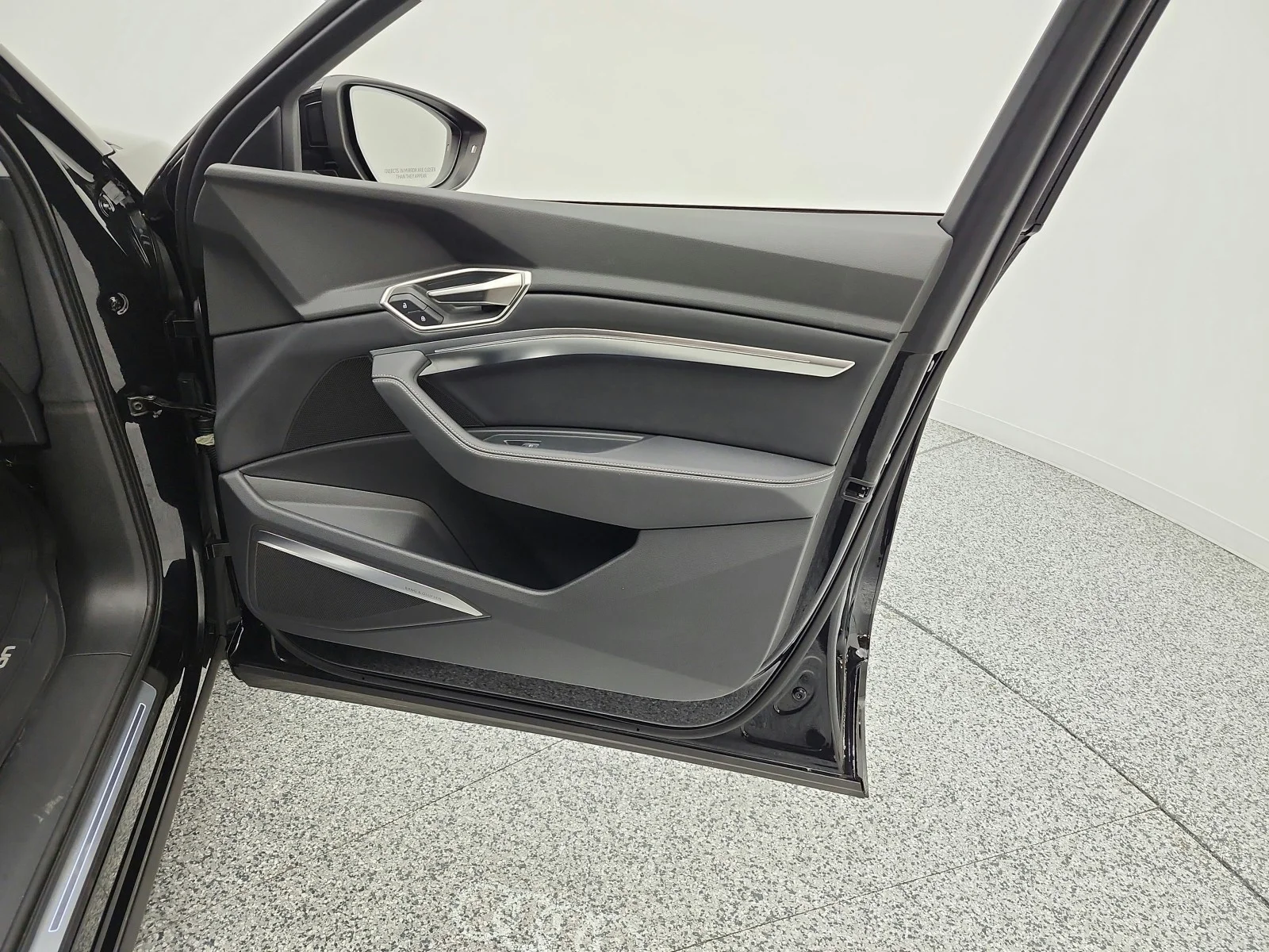 Used 2024 Mythos Black Metallic Audi Premium Plus quattro image 21