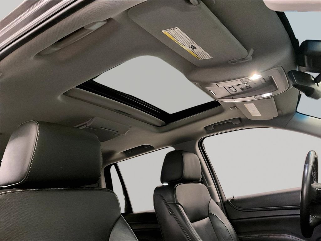 Used 2017 Black Chevrolet Premier image 26