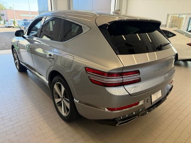 Used 2023 Silver Genesis 2.5T image 5