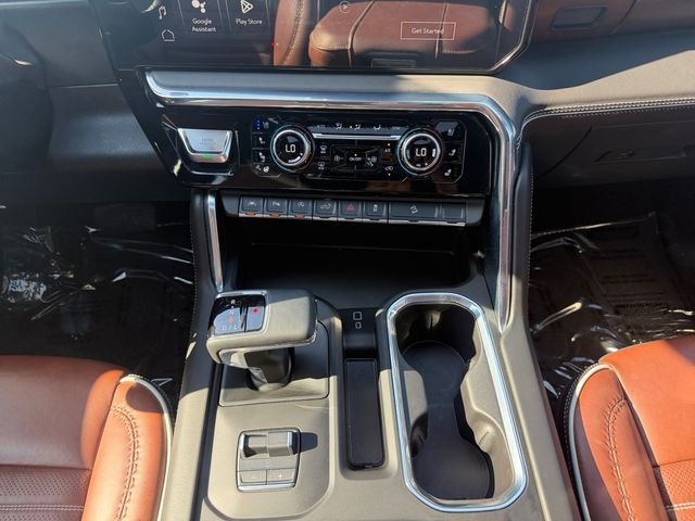 Used 2025 White GMC Denali Ultimate image 15
