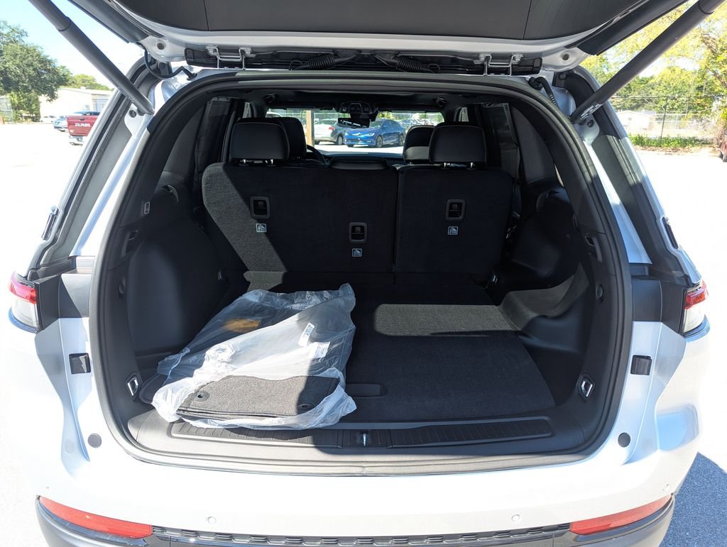 2025 Jeep Grand Cherokee Limited - Photo 33