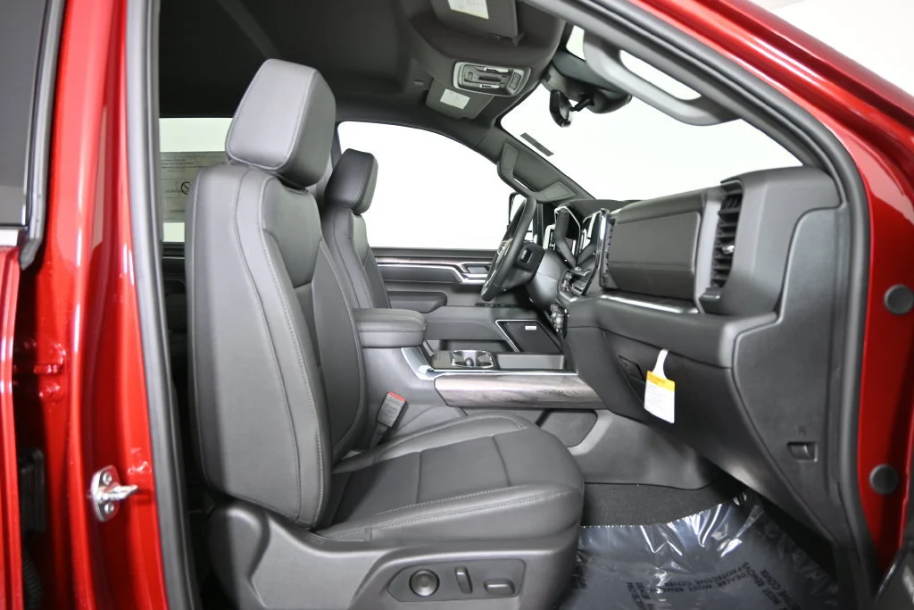 2026 Chevrolet Silverado 2500 HD LTZ - Photo 14