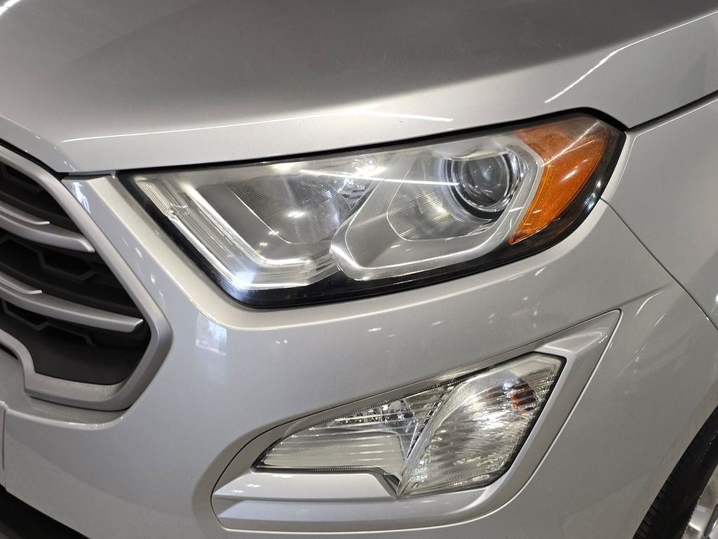 Used 2019 Silver Ford SE image 15