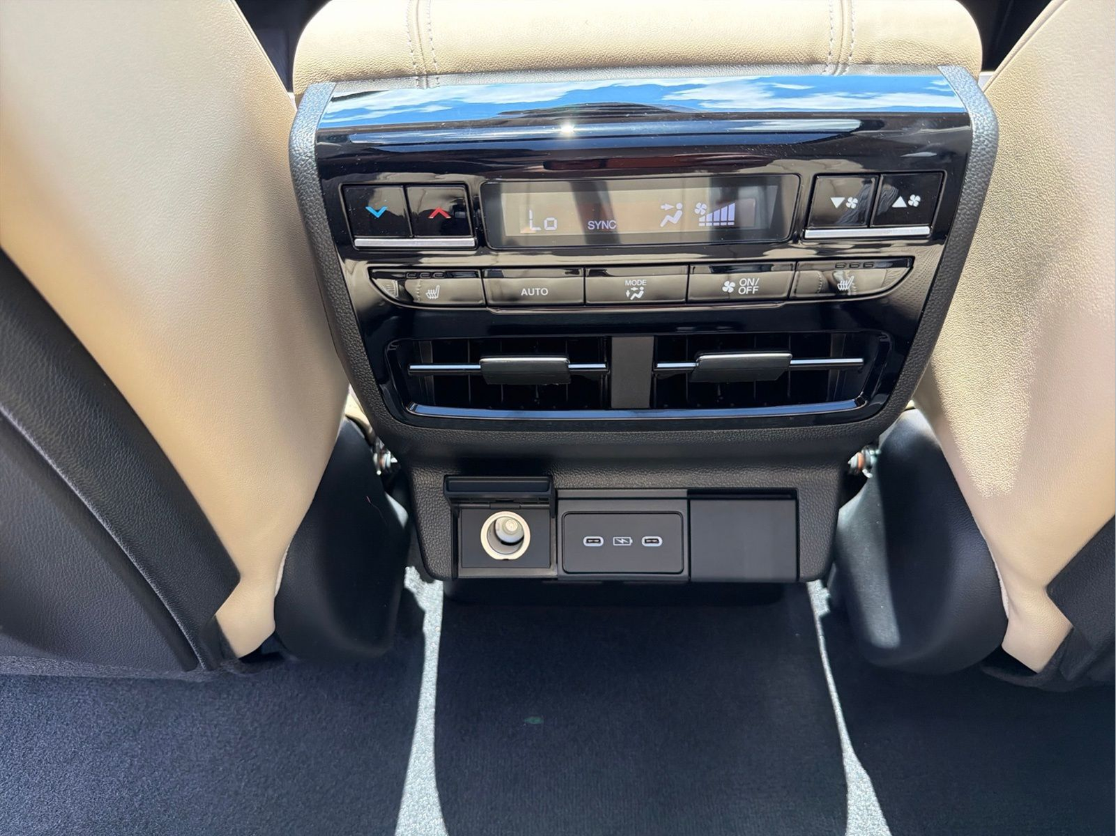 New 2026 Platinum White Pearl Acura Advance Package image 29