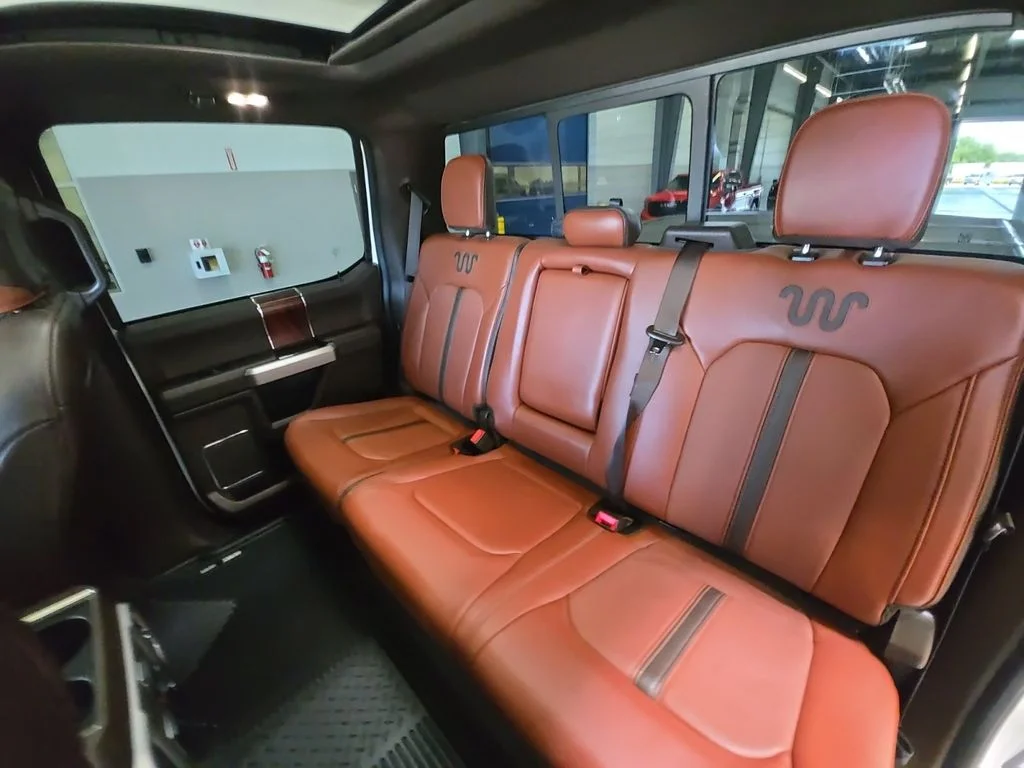 Used 2022 White Ford King Ranch image 22