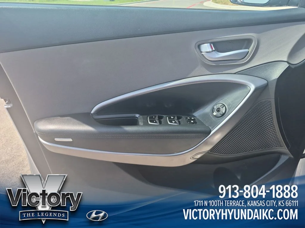 Used 2017 Silver Hyundai 2.4 Base image 12