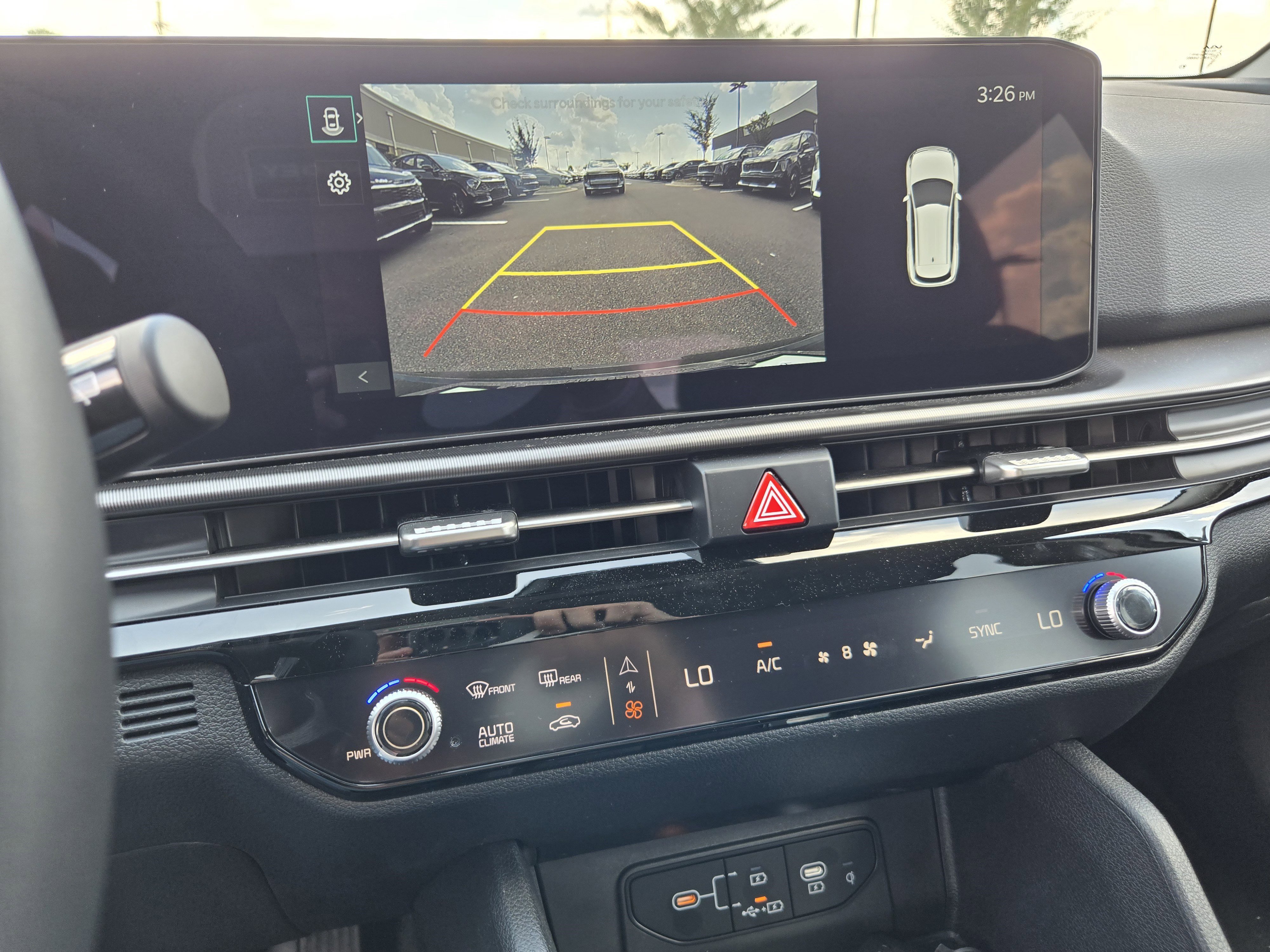 2026 Kia Sportage SX - Photo 10