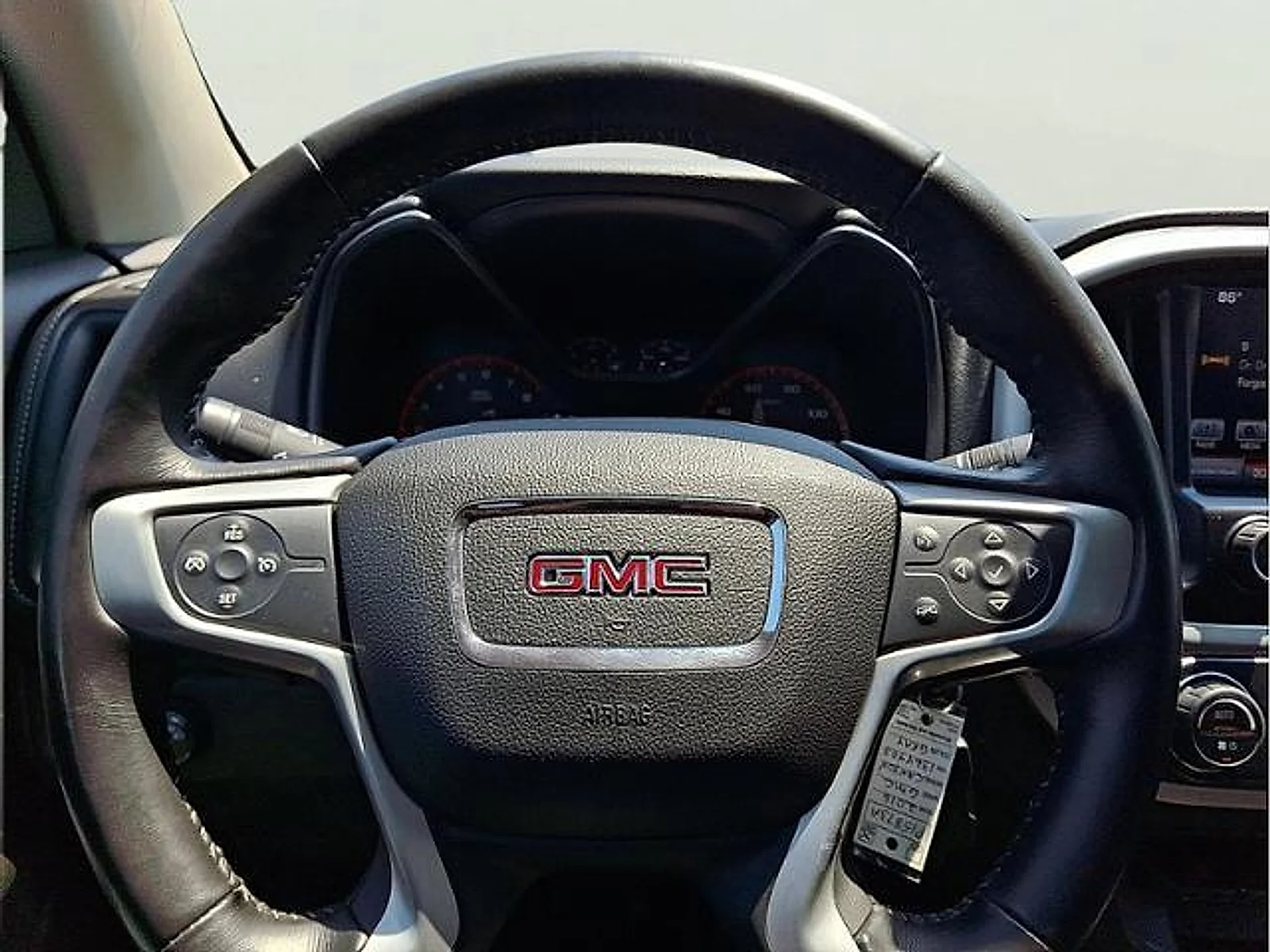 Used 2016 Cyber Gray Metallic GMC 2WD SLE image 18