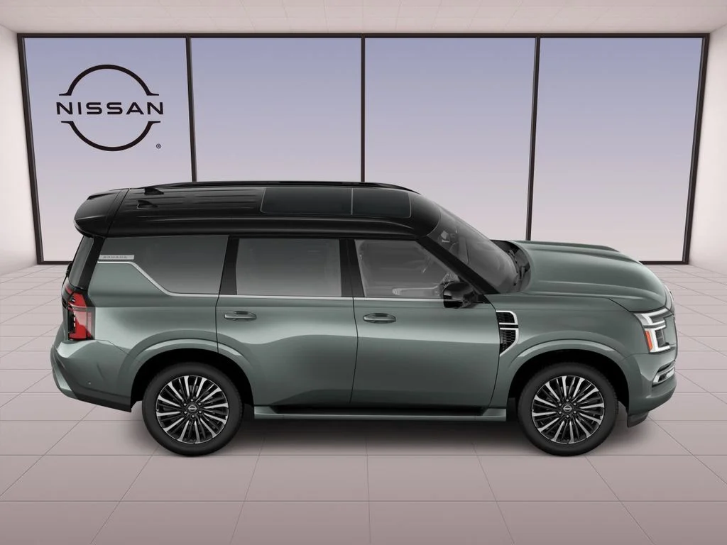 New 2026 Alpine Metallic / Super Black Two-tone Nissan Platinum Reserve image 4