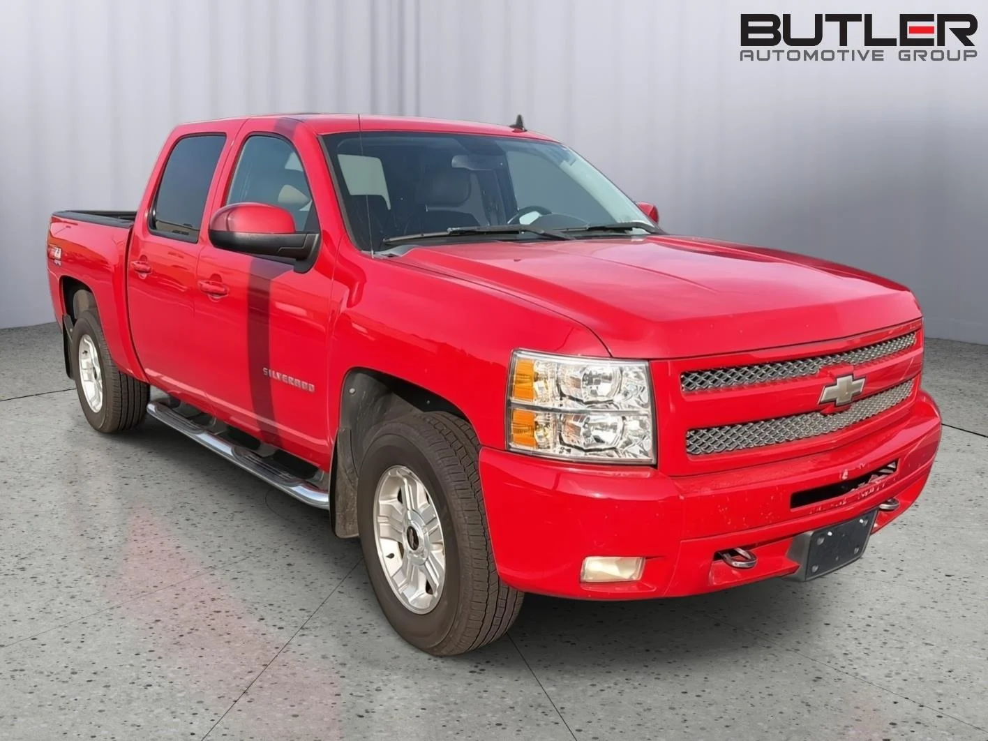 Used 2011 Victory Red Chevrolet LTZ image 4