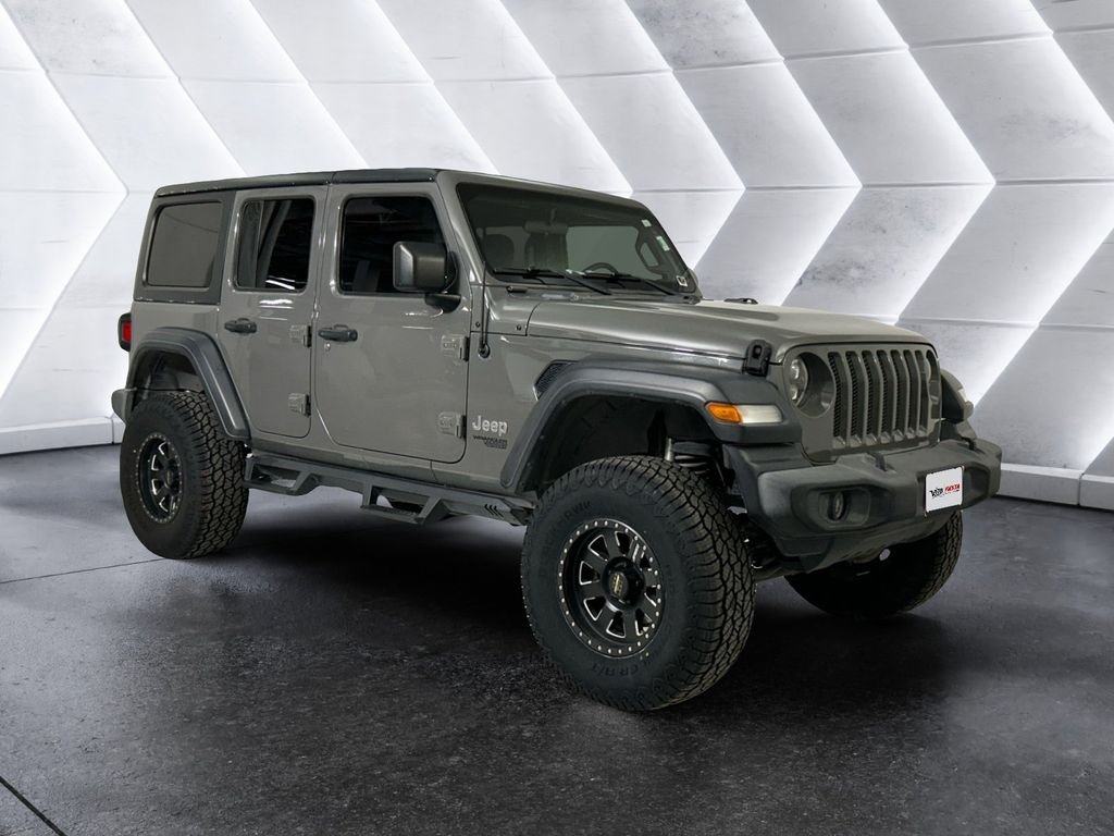 2020 Jeep Wrangler Sport S's photo