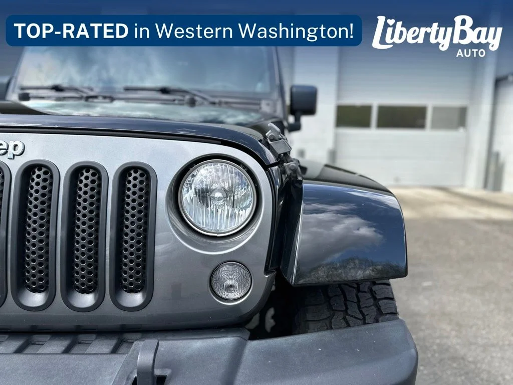 Used 2014 Black Jeep Sport image 3