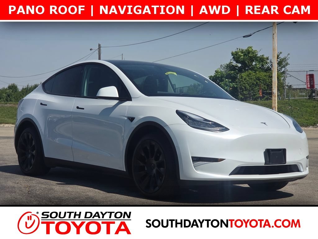 2022 Tesla Model Y Long Range Dual Motor All-Wheel Drive's photo