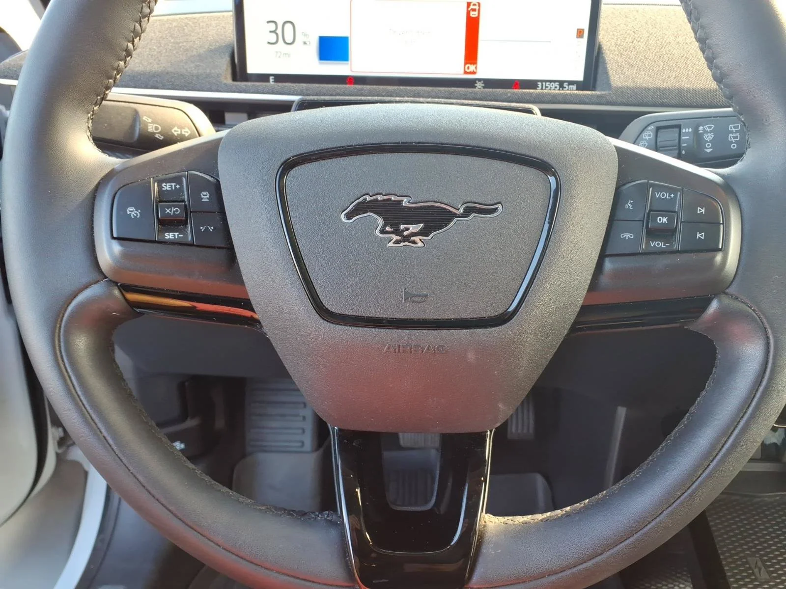 Used 2023 White Metallic Ford Premium image 15
