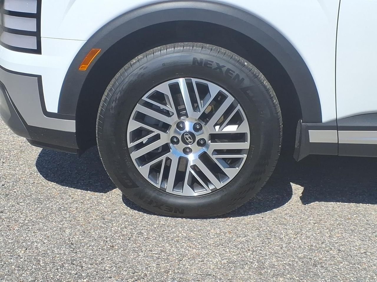 New 2026 Creamy White Pearl Hyundai SEL AWD image 10