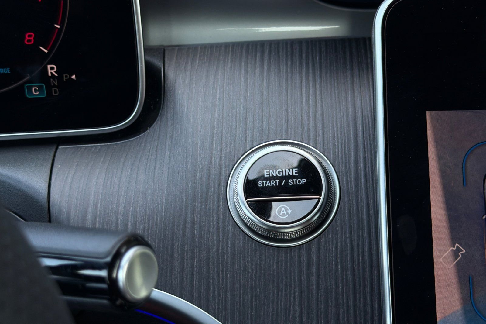 New 2026 Graphite Grey Metallic Mercedes-Benz CLE 450 image 23