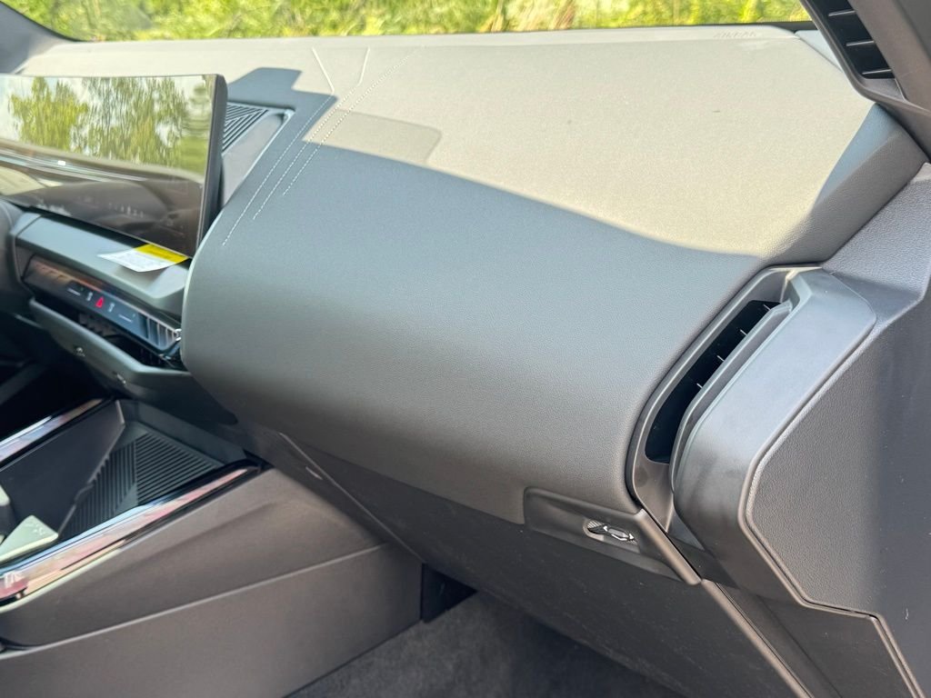 2026 BMW X3 30 - Photo 26