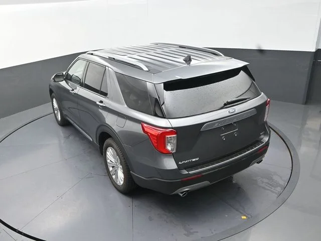 Used 2023 Gray Ford Limited image 27