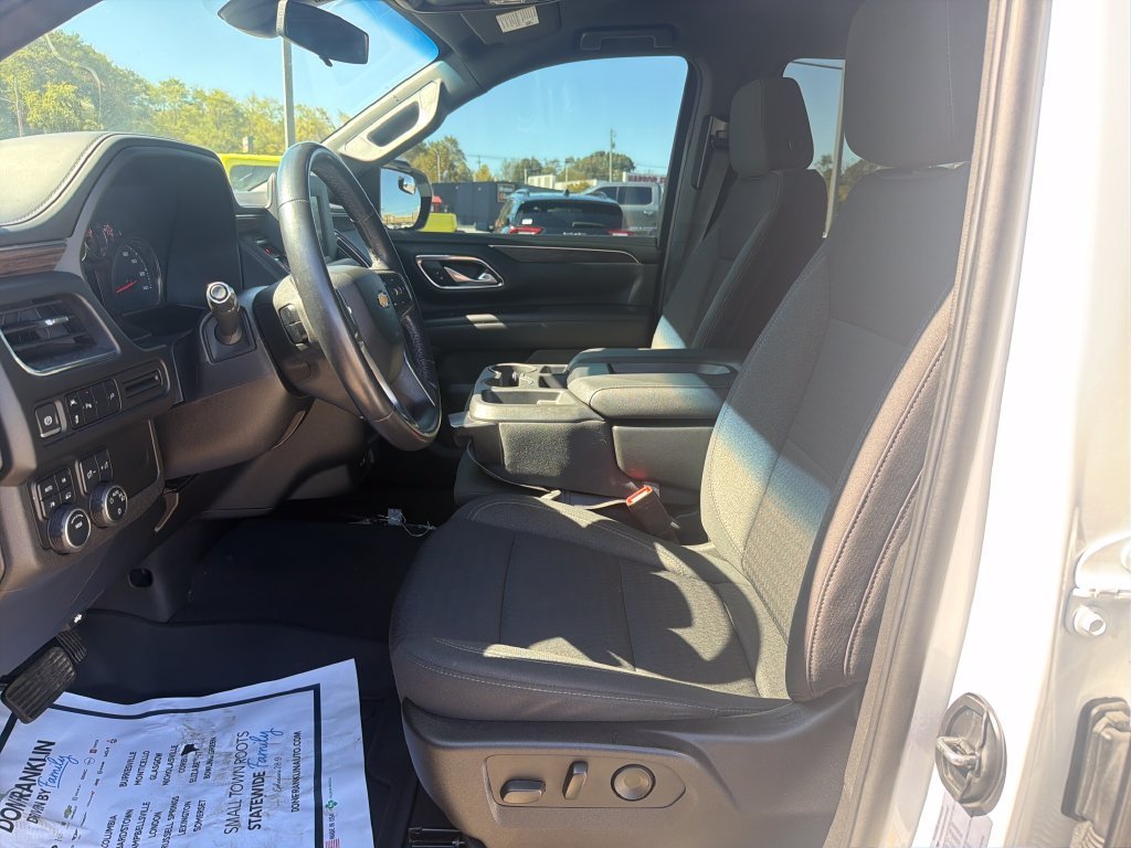 Used 2022 White Chevrolet LS image 14