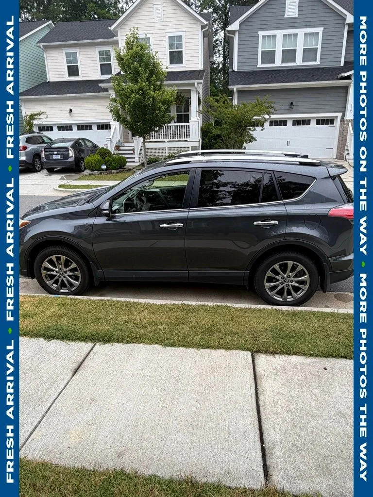 2016 Toyota RAV4 Limited AWD's photo