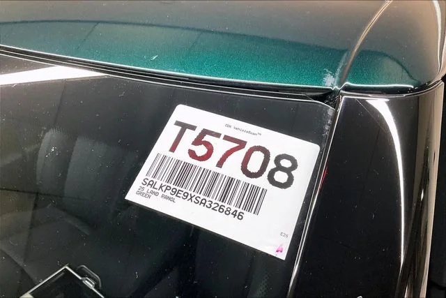 Certified Used 2025 Green Land Rover SE image 24
