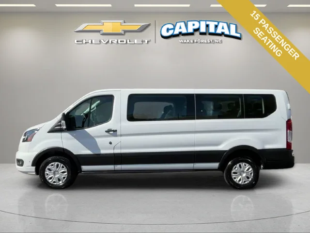 Used 2025  Ford XL image 3