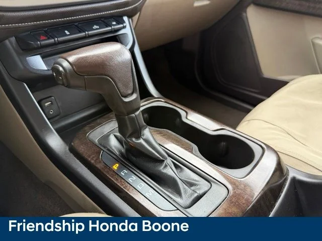 Used 2015 Brown GMC SLE1 image 30