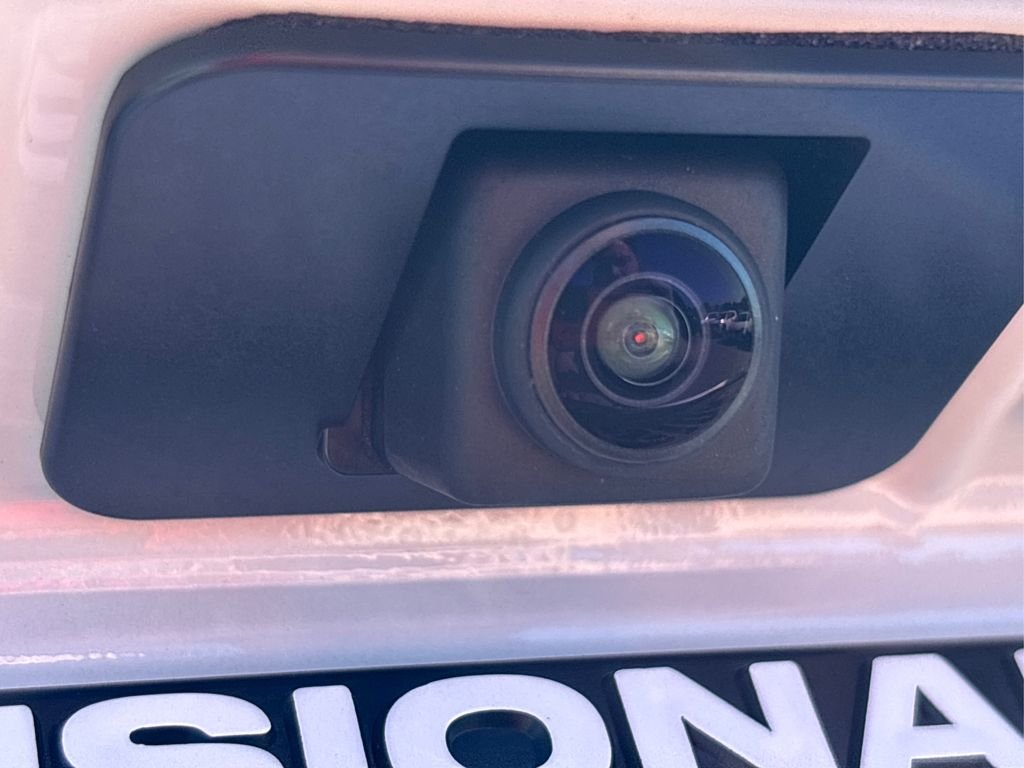 2025 Nissan Altima SL - Photo 15