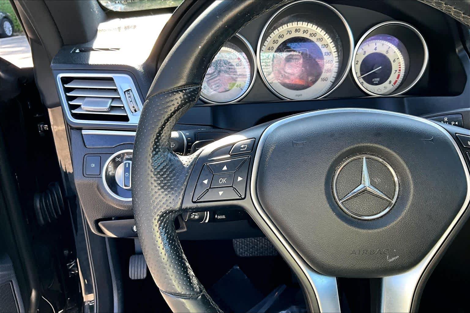 Used 2017 Black Mercedes-Benz E 400 image 23