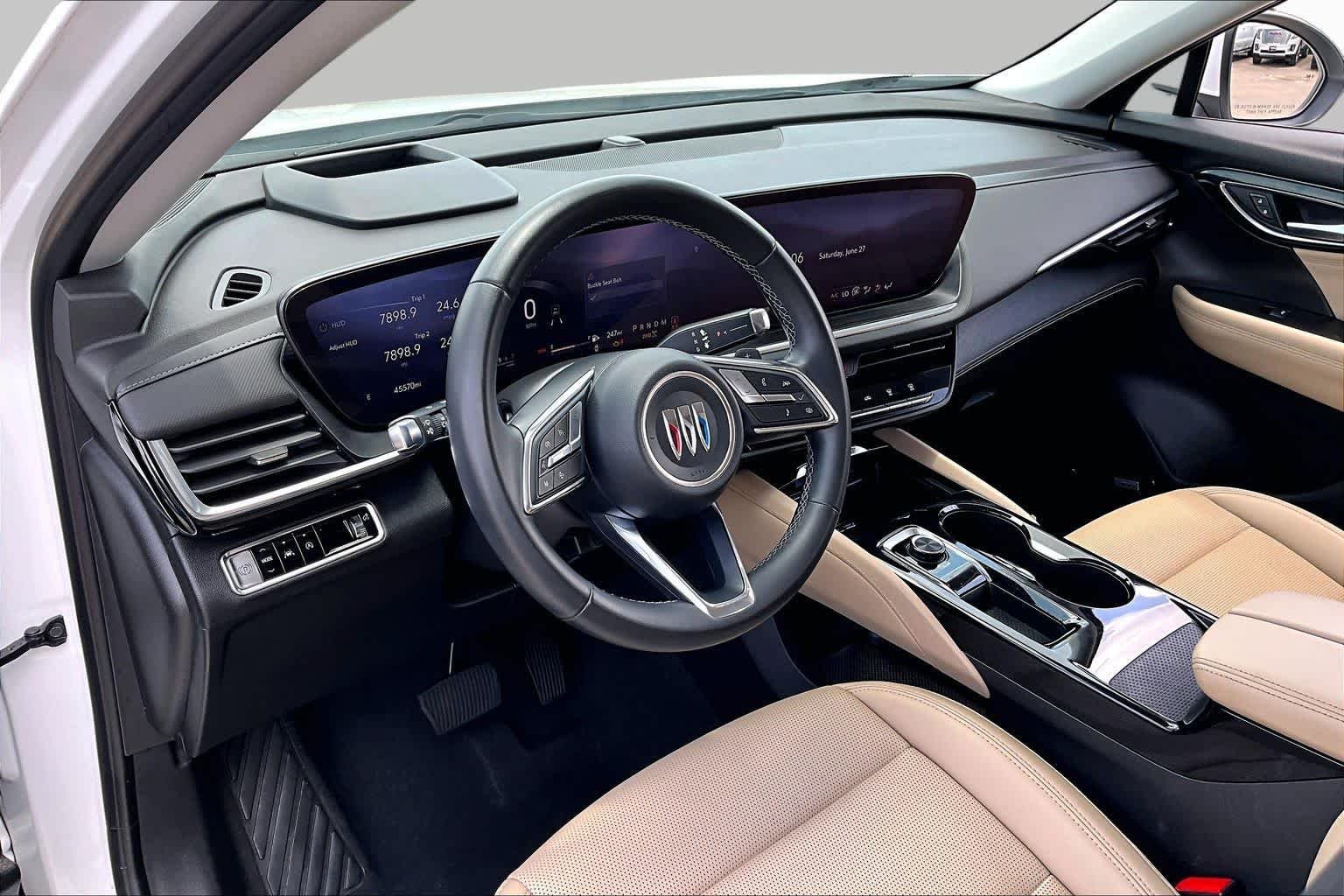 Used 2024 Summit White Buick Preferred image 18