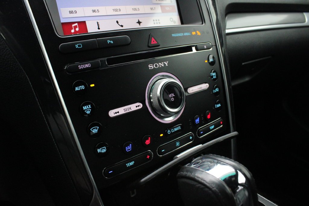 Used 2017 White Ford Sport image 17