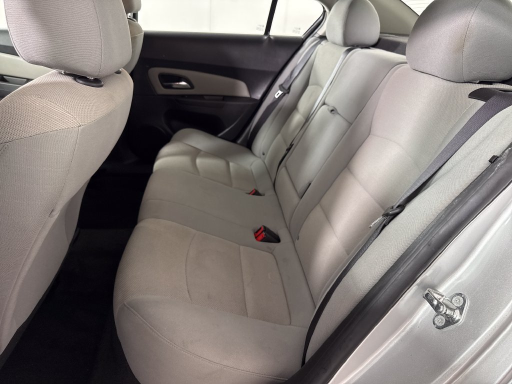 2015 Chevrolet Cruze 1LT - Photo 13