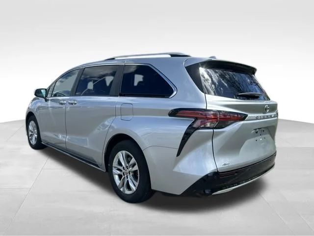 Used 2021 Silver Toyota Limited image 3