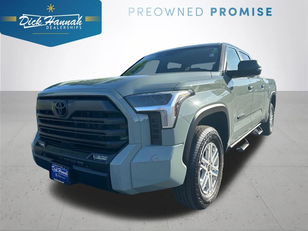 Used 2024  Toyota SR5 image 1