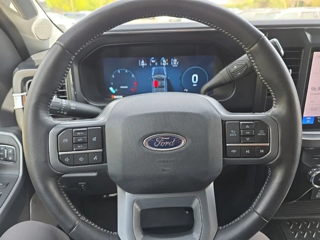Used 2024 Gray Ford Lariat image 18
