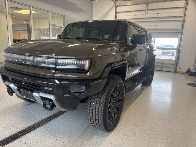 2026 GMC HUMMER EV 2X - Photo 12